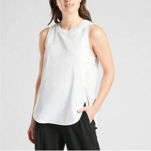 Athleta Zephyr Tank Top Womens Size Medium White Lightweight Commute Travel